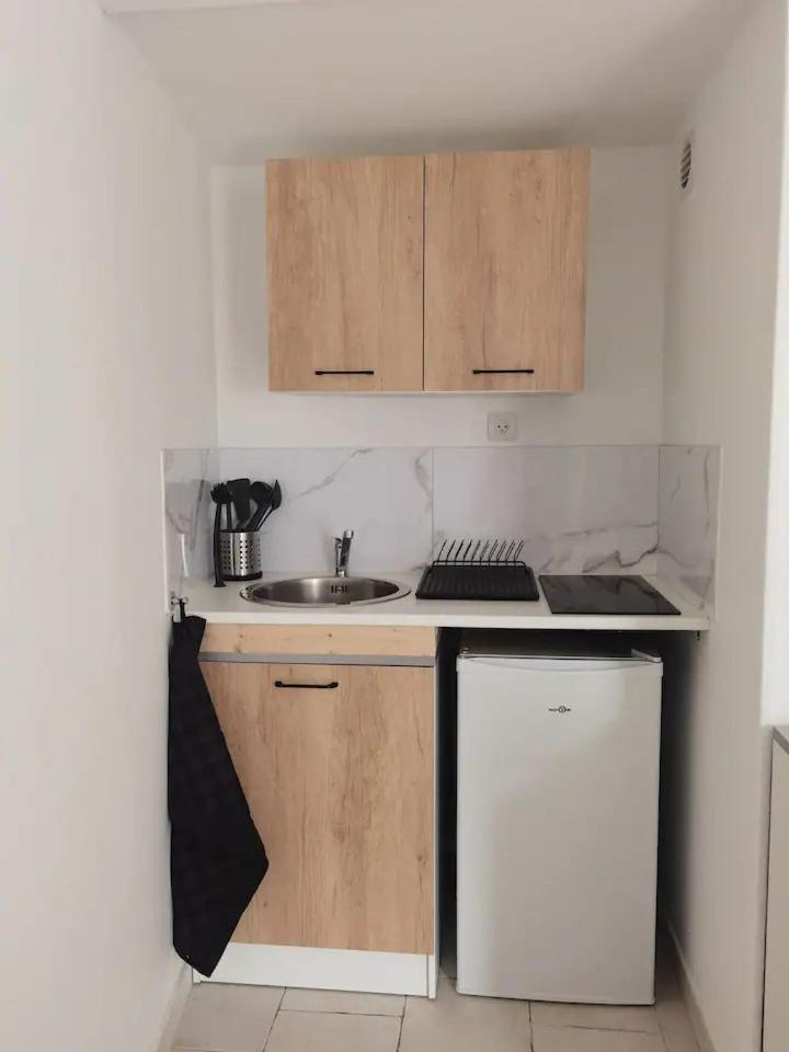 Studio 1 - Metro Europe Руан Екстер'єр фото